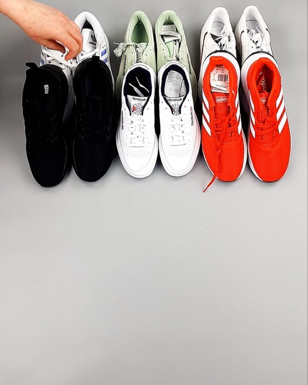 Фотография  864 - Кроссовки Adidas+Reebok#15 шт, ЛОТ №8332 оптом в Анадыри и Чукотском АО