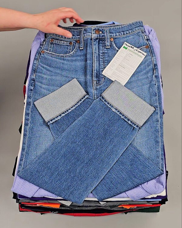 Фотография  426 - CANADA mix 084#50 кг, ЛОТ №8336 оптом в Анадыри и Чукотском АО