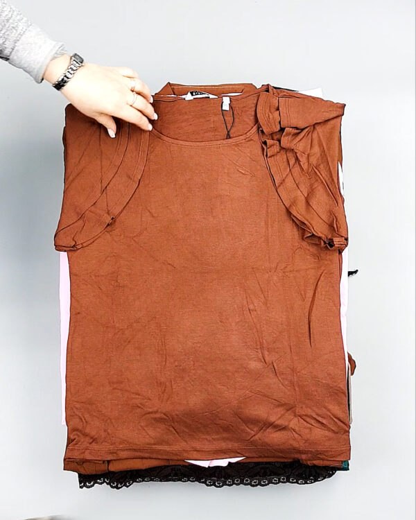 Фотография  724 - B.YOUNG Summer mix 035#15 кг, ЛОТ №8203 оптом в Анадыри и Чукотском АО