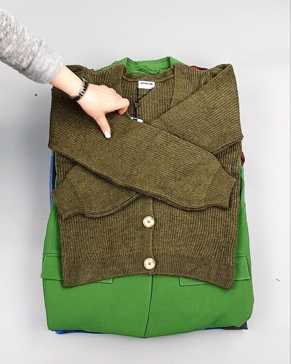 Фотография  935 - Bestseller+DK Summer mix 035#15 кг, ЛОТ №8234 оптом в Анадыри и Чукотском АО