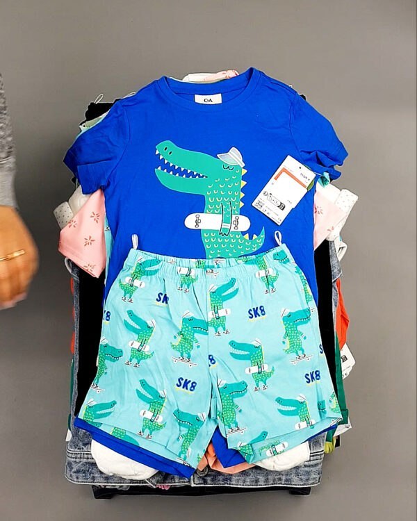 Фотография  746 - C&A детский микс 43#15,35 кг, ЛОТ №8205 оптом в Анадыри и Чукотском АО