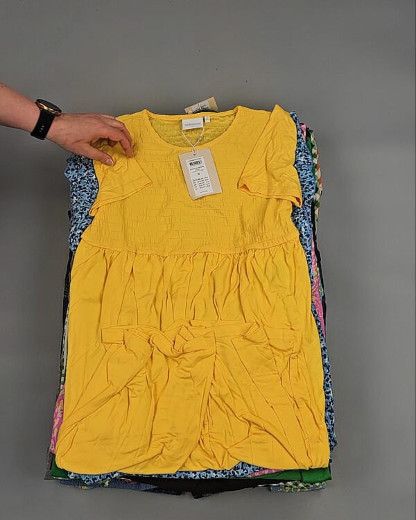 Фотография  559 - MAMA LICIOUS Summer 045 mix#16 кг, ЛОТ №8442 оптом в Анадыри и Чукотском АО