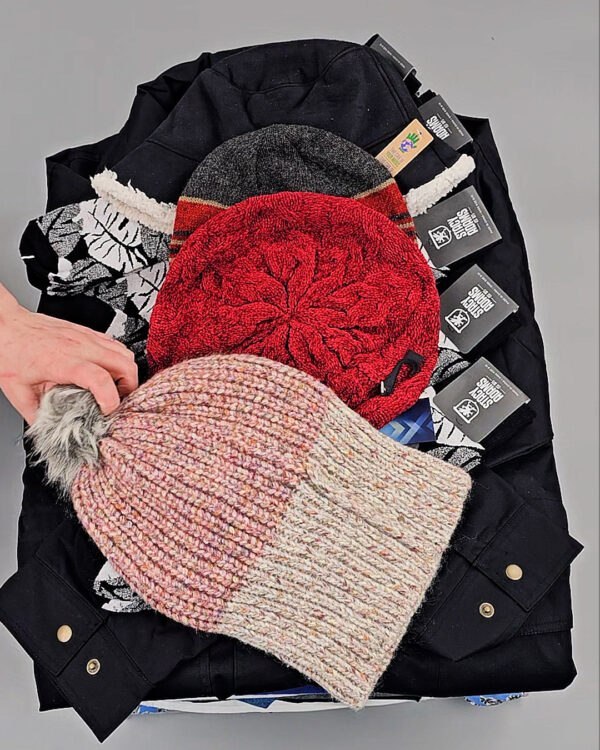 Фотография  620 - CANADA mix 084#50 кг, ЛОТ №8336 оптом в Анадыри и Чукотском АО