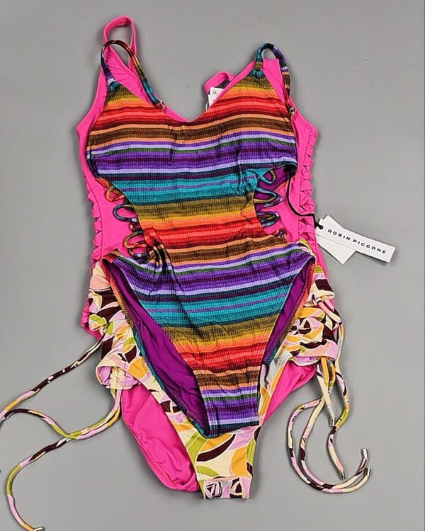 Фотография  311 - Купальники Nordstrom 124#2,5 кг, ЛОТ №8489 оптом в Анадыри и Чукотском АО