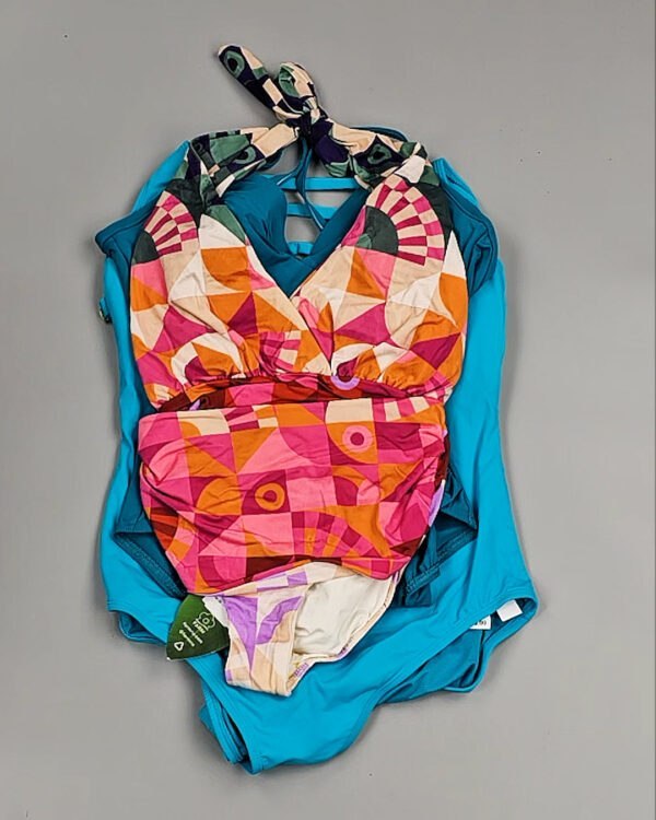 Фотография  175 - Купальники Nordstrom 124#2,3 кг, ЛОТ №8488 оптом в Анадыри и Чукотском АО