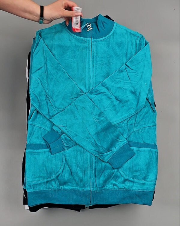 Фотография  684 - Спортивные костюмы  AD83#10 шт, ЛОТ №8639 оптом в Анадыри и Чукотском АО