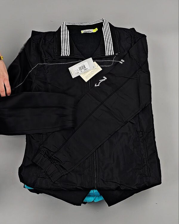 Фотография  780 - Спортивные костюмы  AD83#10 шт, ЛОТ №8641 оптом в Анадыри и Чукотском АО