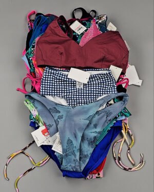 Купить Купальники Nordstrom 124#2,5 кг, ЛОТ №8489 оптом в Анадыри и Чукотском АО