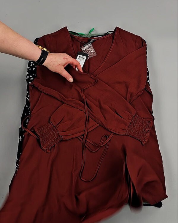 Фотография  847 - Платья VERO MODA Summer 045#4,1 кг, ЛОТ №8558 оптом в Анадыри и Чукотском АО