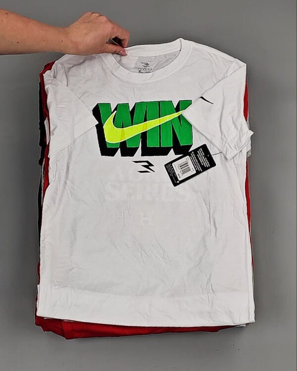 Фотография  712 - KIDS NIKE CAN 084#5 кг, ЛОТ №8477 оптом в Анадыри и Чукотском АО