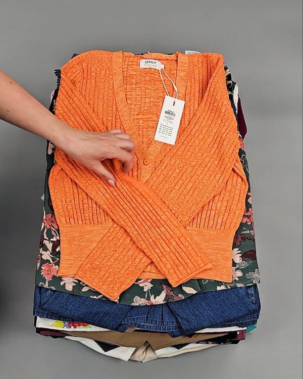 Фотография  338 - ONLY Summer mix 045#15 кг, ЛОТ №8456 оптом в Анадыри и Чукотском АО