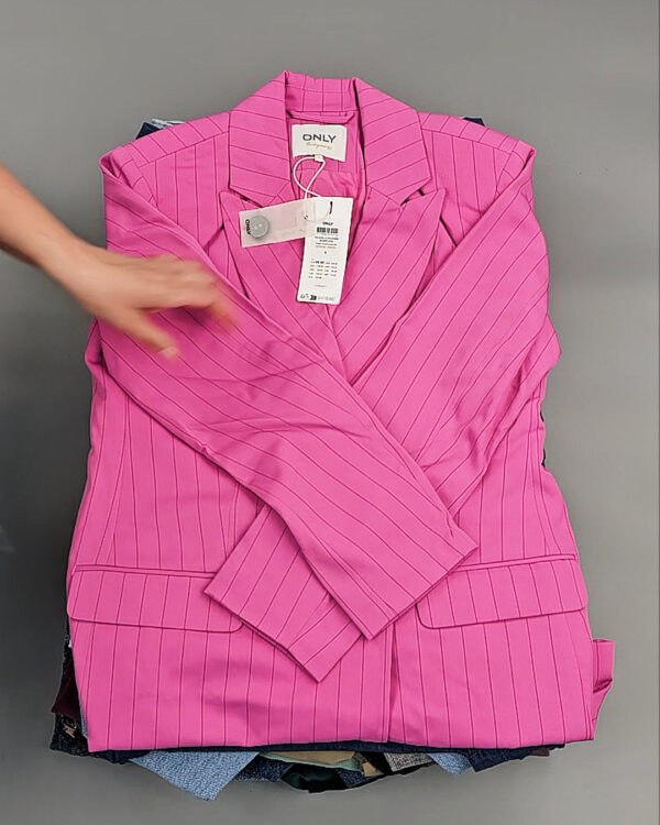 Фотография  796 - ONLY Summer mix 045#15 кг, ЛОТ №8458 оптом в Анадыри и Чукотском АО