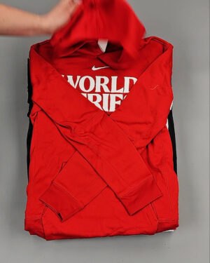 Фотография  493 - KIDS NIKE CAN 084#5 кг, ЛОТ №8477 оптом в Анадыри и Чукотском АО