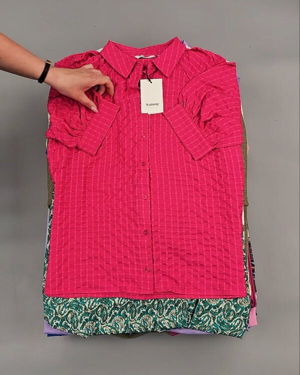 Фотография  334 - B.YOUNG Summer mix 045#15 кг, ЛОТ №8570 оптом в Анадыри и Чукотском АО