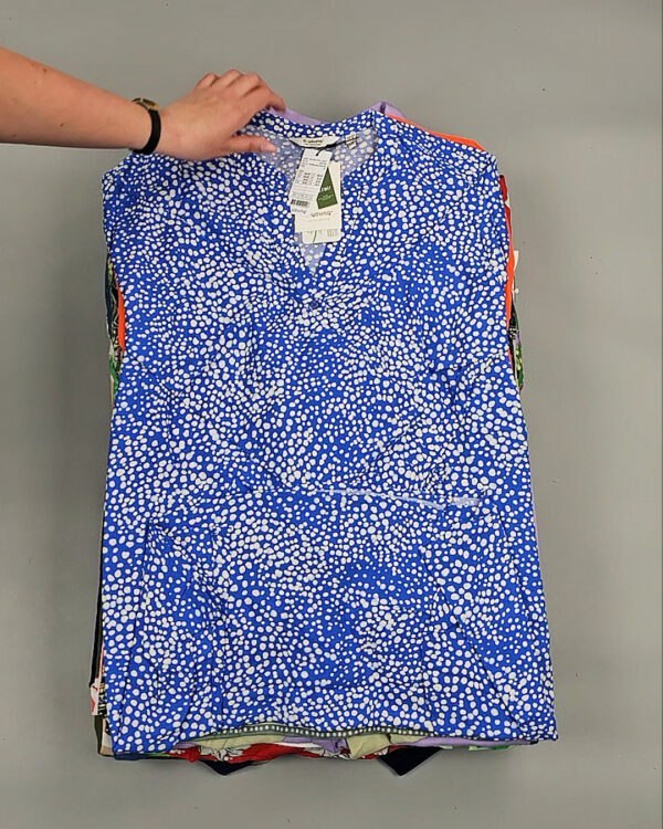 Фотография  475 - B.YOUNG Summer mix 045#15 кг, ЛОТ №8569 оптом в Анадыри и Чукотском АО