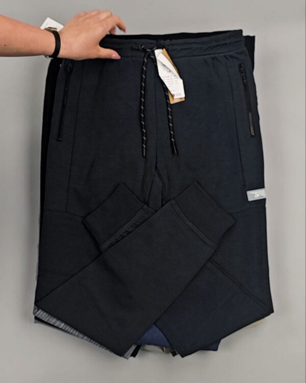 Фотография  801 - Брюки JACK JONES men 045#5 кг, ЛОТ №8894 оптом в Анадыри и Чукотском АО