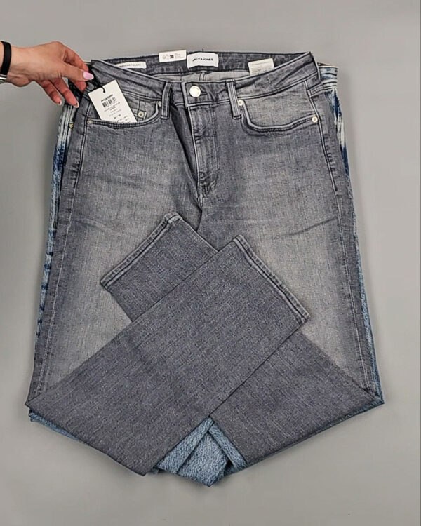 Фотография  944 - Джинсы JACK JONES men 045#5 кг, ЛОТ №8756 оптом в Анадыри и Чукотском АО