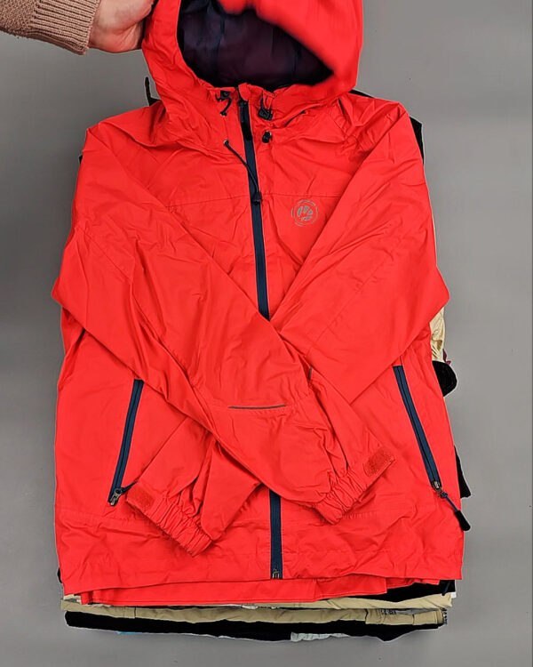 Фотография  201 - Ветровки женские#25 кг, ЛОТ № ВК0086 оптом в Анадыри и Чукотском АО