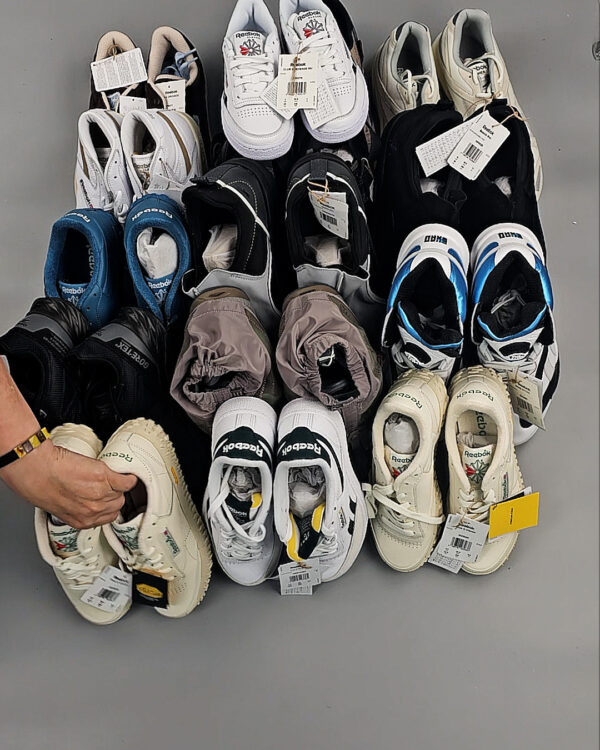 Фотография  390 - Кроссовки Reebok#23 шт, ЛОТ №8897 оптом в Анадыри и Чукотском АО