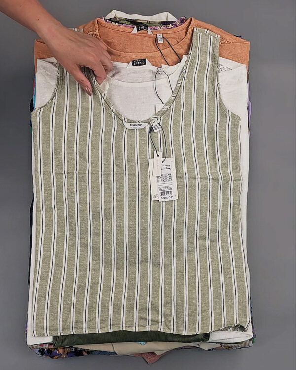 Фотография  715 - B.YOUNG Summer mix 045#17 кг, ЛОТ №8918 оптом в Анадыри и Чукотском АО