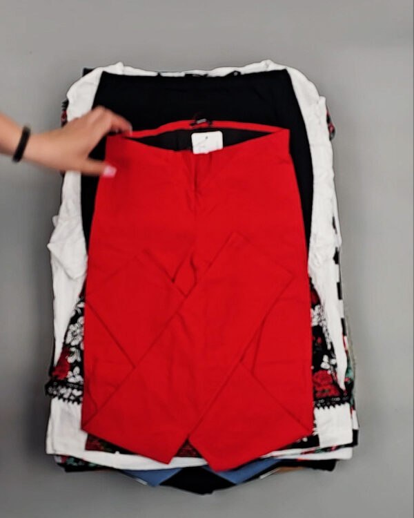 Фотография  834 - Летний микс CALZEDONIA, 50 шт, ЛОТ №8818 оптом в Анадыри и Чукотском АО