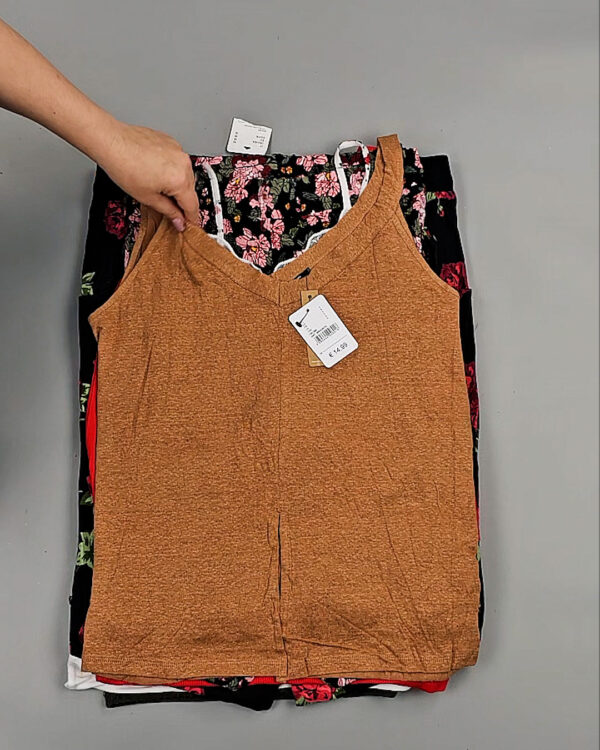 Фотография  359 - Летний микс CALZEDONIA, 50 шт, ЛОТ №8858 оптом в Анадыри и Чукотском АО