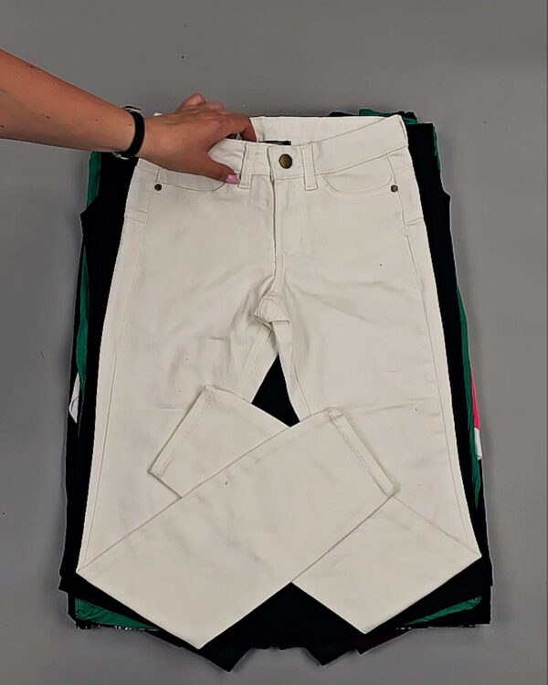 Фотография  529 - Летний микс CALZEDONIA, 50 шт, ЛОТ №8816 оптом в Анадыри и Чукотском АО