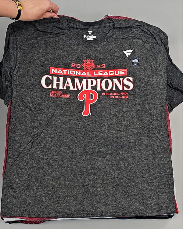 Фотография  227 - Футболки СТОК CAN 084#5 кг, ЛОТ №8998 оптом в Анадыри и Чукотском АО