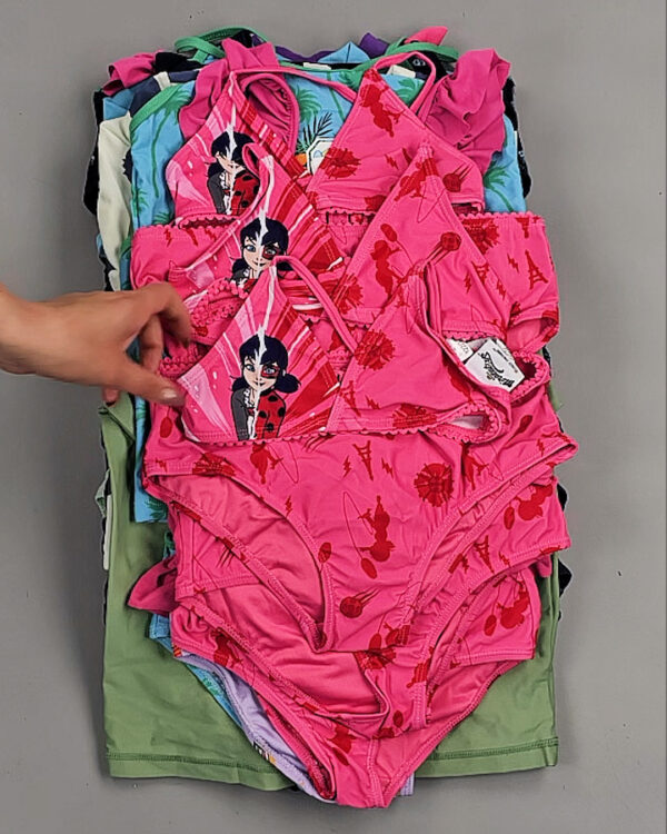 Фотография  769 - Купальники LIDL Kids 114#5 кг, ЛОТ №8951 оптом в Анадыри и Чукотском АО