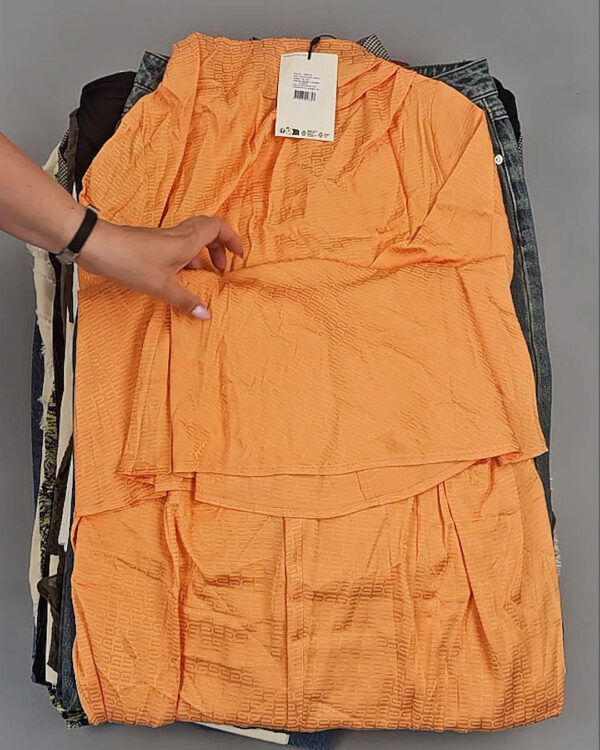 Фотография  270 - GESTUZ mix 075#24 шт, ЛОТ №9018 оптом в Анадыри и Чукотском АО