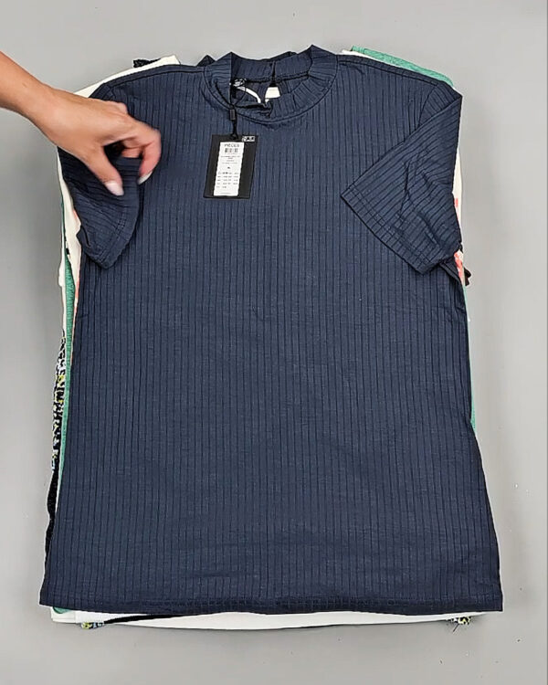 Фотография  803 - Футболки DK COMPANY 045 B#5,5 кг, ЛОТ №9085 оптом в Анадыри и Чукотском АО