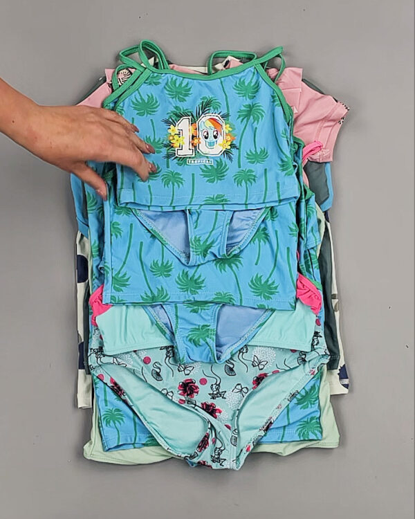 Фотография  992 - Купальники LIDL Kids 114#5 кг, ЛОТ №8949 оптом в Анадыри и Чукотском АО