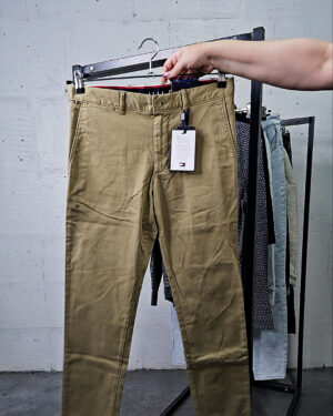 Фотография  841 - LACOSTE, CALVIN KLEIN, TOMMY HILFIGER, GUESS + 075#20 шт, ЛОТ №9072 оптом в Анадыри и Чукотском АО