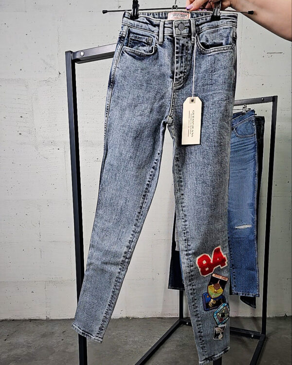 Фотография  976 - LACOSTE, CALVIN KLEIN, TOMMY HILFIGER, GUESS + 075#19 шт, ЛОТ №9073 оптом в Анадыри и Чукотском АО