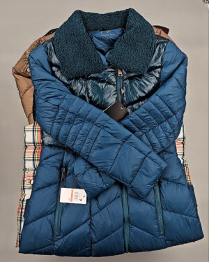 Купить Верхняя одежда женская CAN 104#15 кг, ЛОТ СТ-9352 оптом в Анадыри и Чукотском АО