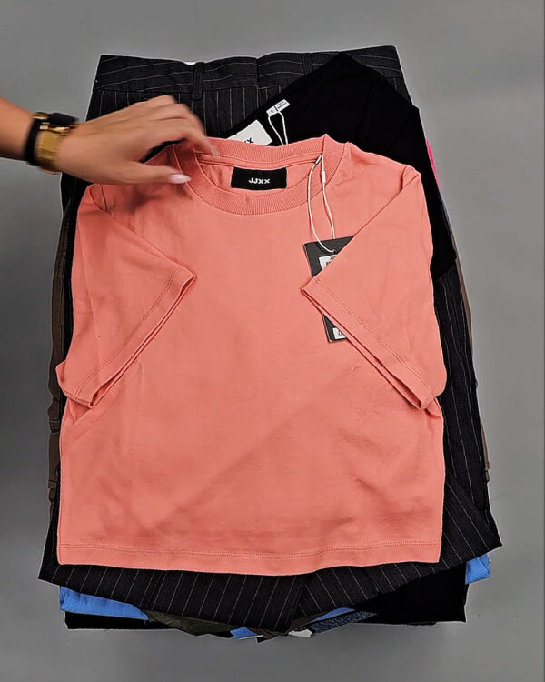 Фотография  946 - JACK JONES Women mix 075 #15 кг, ЛОТ СТ-9182 оптом в Анадыри и Чукотском АО