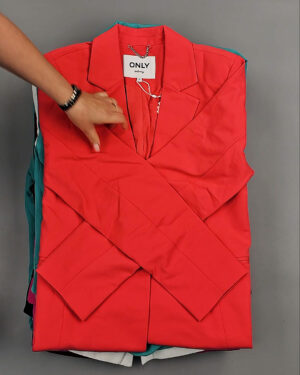 Фотография  404 - Толстовки+Верхняя одежда Bestseller Summer 045 B#7,2 кг, ЛОТ СТ-9323 оптом в Анадыри и Чукотском АО