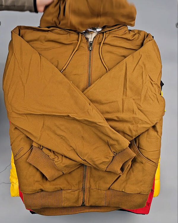 Фотография  481 - Верхняя одежда мужская CAN 104#15 кг оптом в Анадыри и Чукотском АО