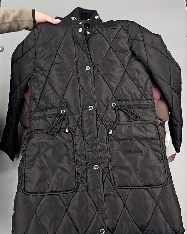 Фотография  941 - Верхняя одежда женская CAN 104#15 кг оптом в Анадыри и Чукотском АО