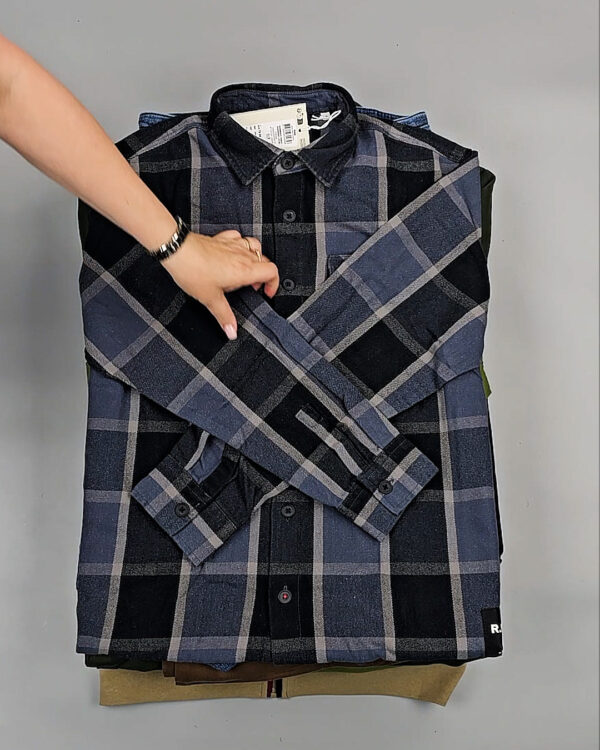 Фотография  507 - BLEND HE + Winter 075#13 кг, ЛОТ №СТ-9258 оптом в Анадыри и Чукотском АО