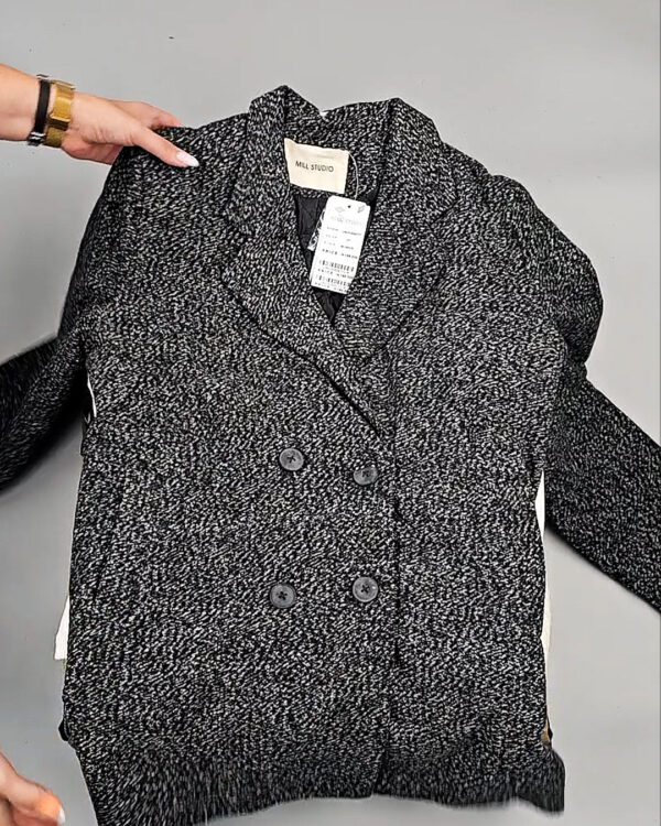 Фотография  907 - Верхняя одежда Корея 085#15 кг оптом в Анадыри и Чукотском АО