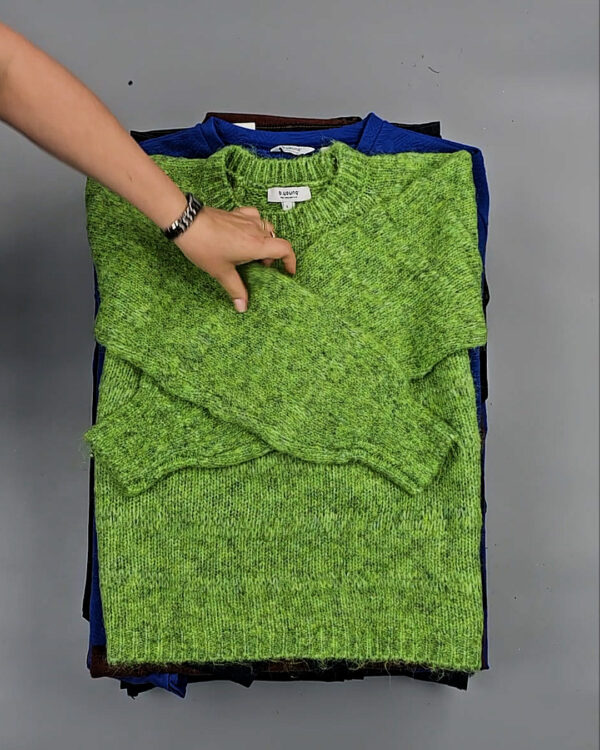 Фотография  830 - B.YOUNG Winter mix 104#15 кг, ЛОТ СТ-9195 оптом в Анадыри и Чукотском АО