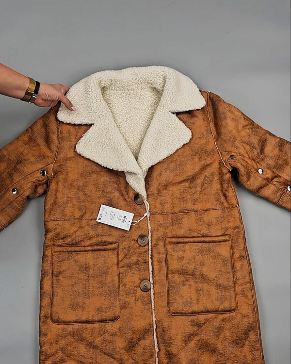 Фотография  678 - Верхняя одежда VILA#10 кг оптом в Анадыри и Чукотском АО