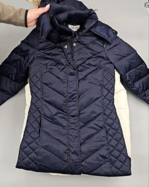 Фотография 353 - Верхняя одежда женская CAN 104#15 кг, ЛОТ СТ-9353 оптом в Анадыри и Чукотском АО