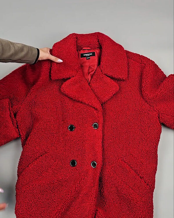 Фотография  987 - Верхняя одежда женская CAN 104#15 кг, ЛОТ СТ-9352 оптом в Анадыри и Чукотском АО