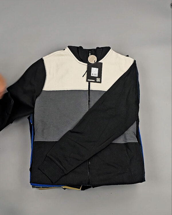 Фотография  729 - Мужской зимний микс Blend He, 20 кг, ЛОТ №СТ-9253 оптом в Анадыри и Чукотском АО