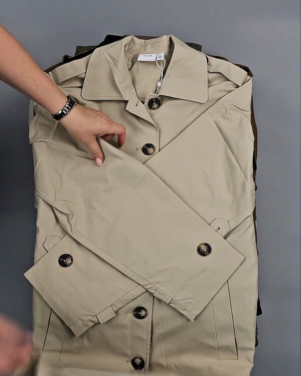 Фотография  675 - Ветровки Bestseller 045#10 кг, ЛОТ СТ-9409 оптом в Анадыри и Чукотском АО