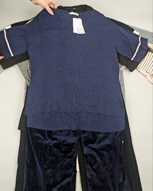 Купить Комплекты жен Корея 085#5 кг, ЛОТ СТ-9574 оптом в Анадыри и Чукотском АО