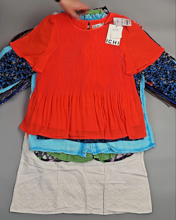 Фотография  368 - Блузки DK COMPANY Summer 045 B#6 кг, ЛОТ СТ-9588 оптом в Анадыри и Чукотском АО