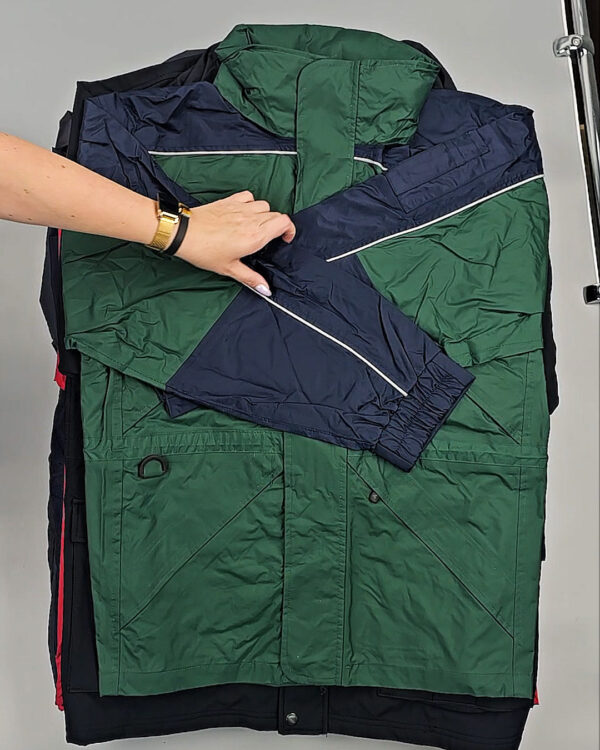 Фотография  466 - Верхняя одежда мужская CAN 104#15 кг, ЛОТ СТ-9441 оптом в Анадыри и Чукотском АО